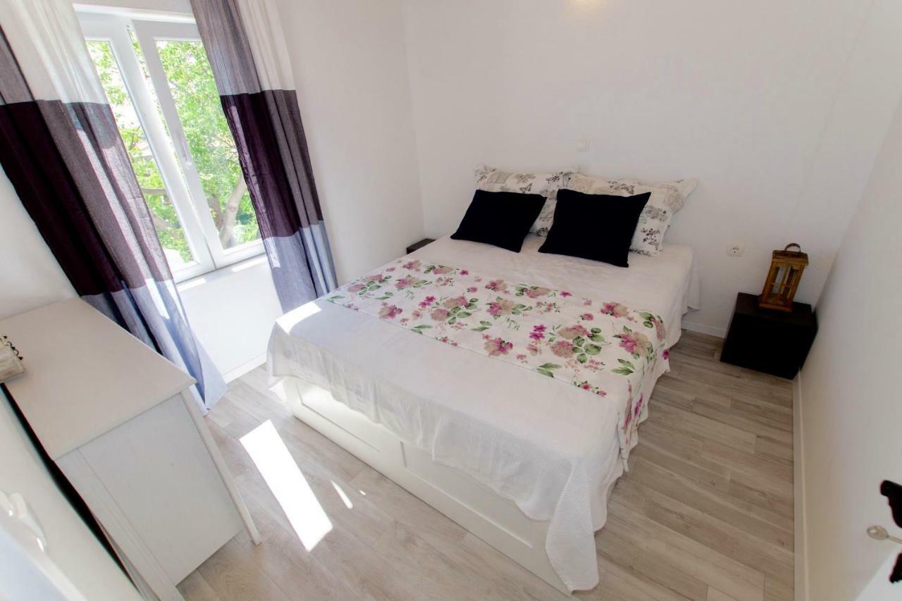 Summer Apartment Makarska Exteriör bild